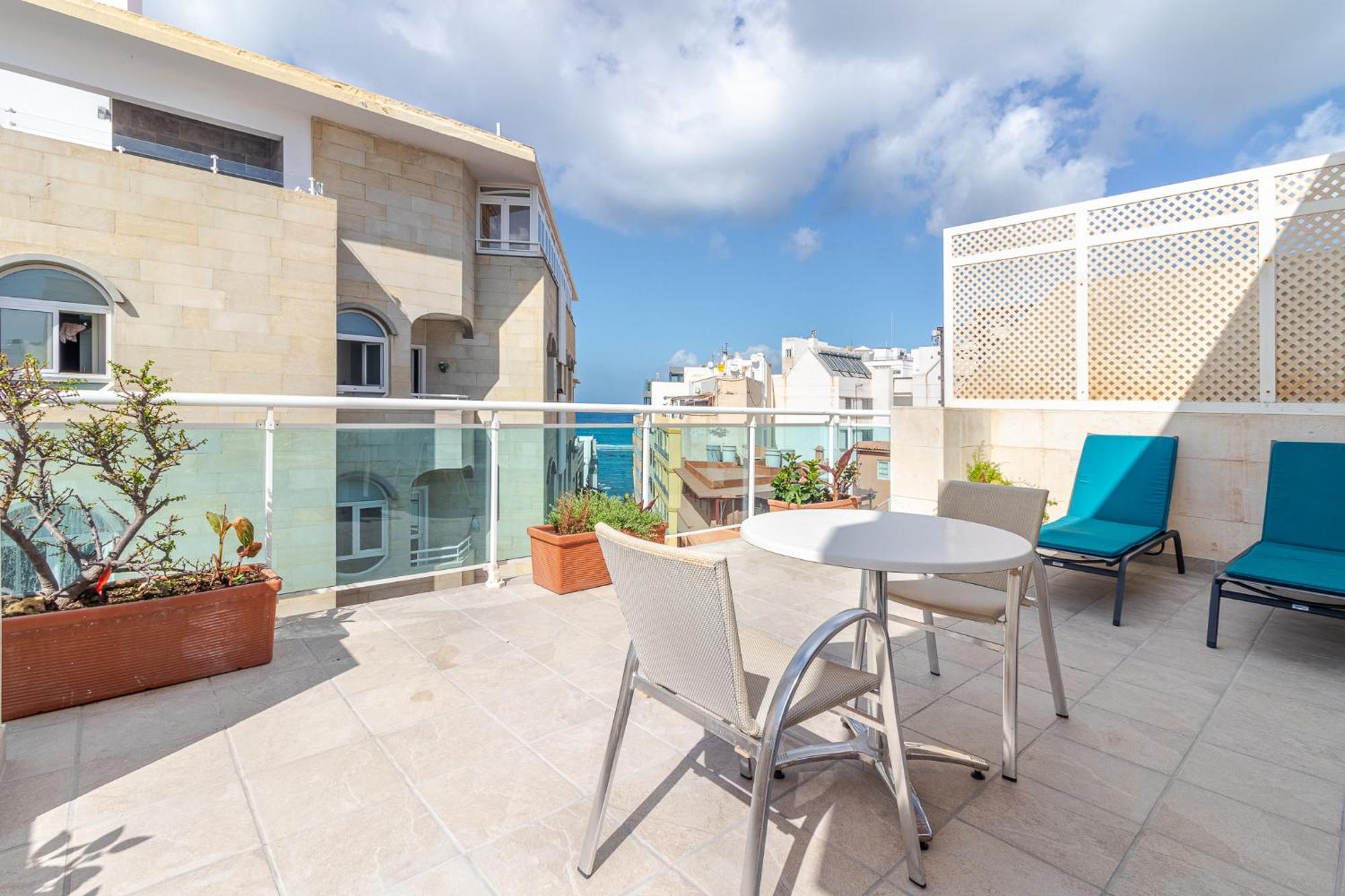 Espectacular Atico Con Terraza A 50 Mt Playa Canteras Apartment