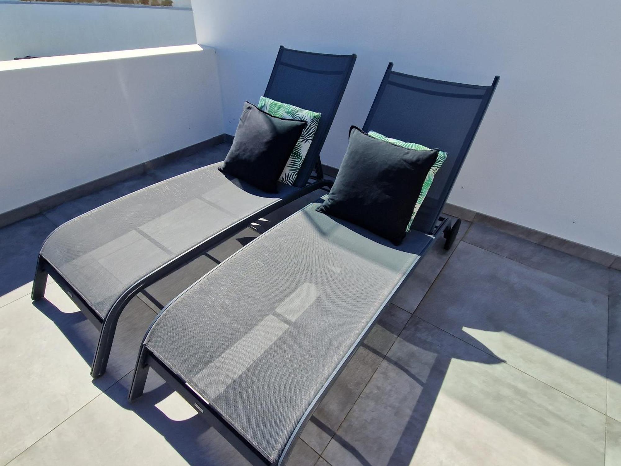 Ocean Surf Apartment