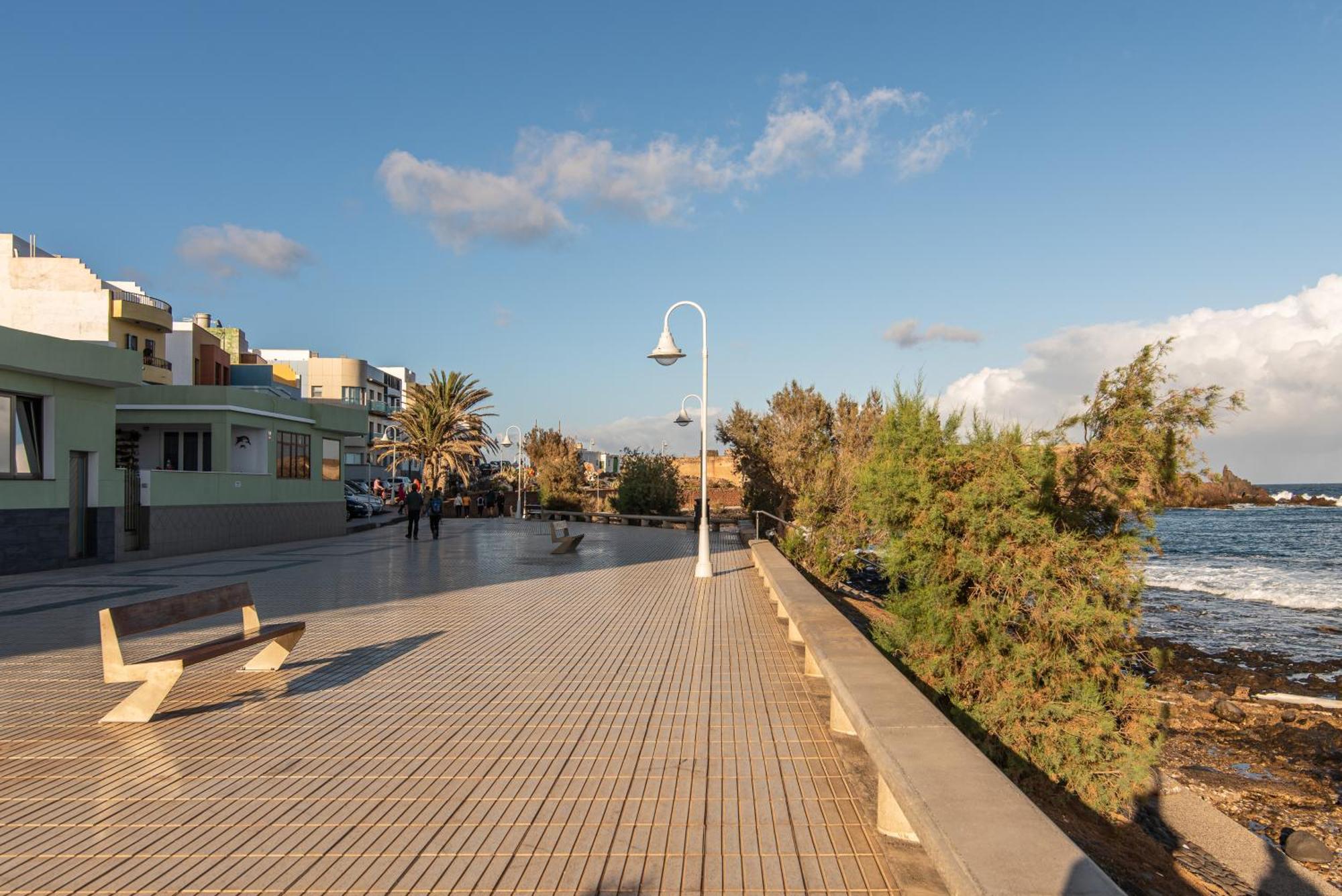 Apartment Home2book Seafront Haven With Views, Arinaga