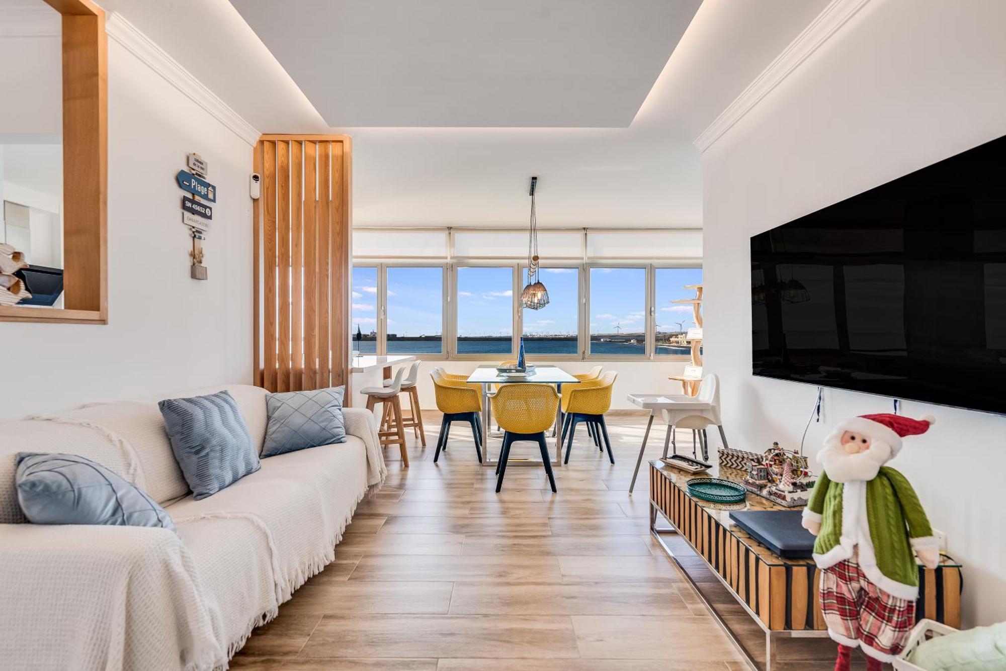Apartment Home2book Seafront Haven With Views, Arinaga