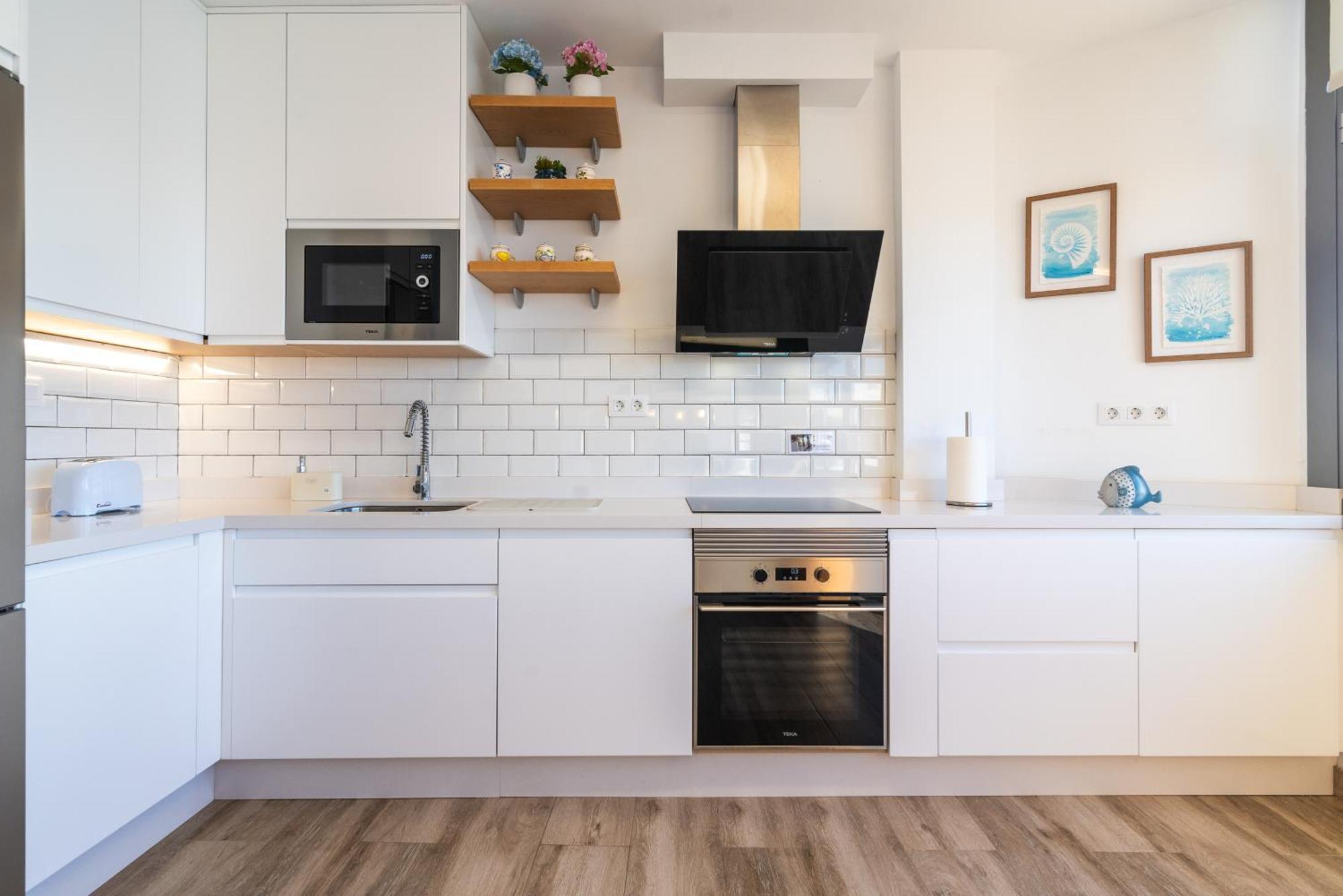Home2book Seafront Haven With Views, Apartment *