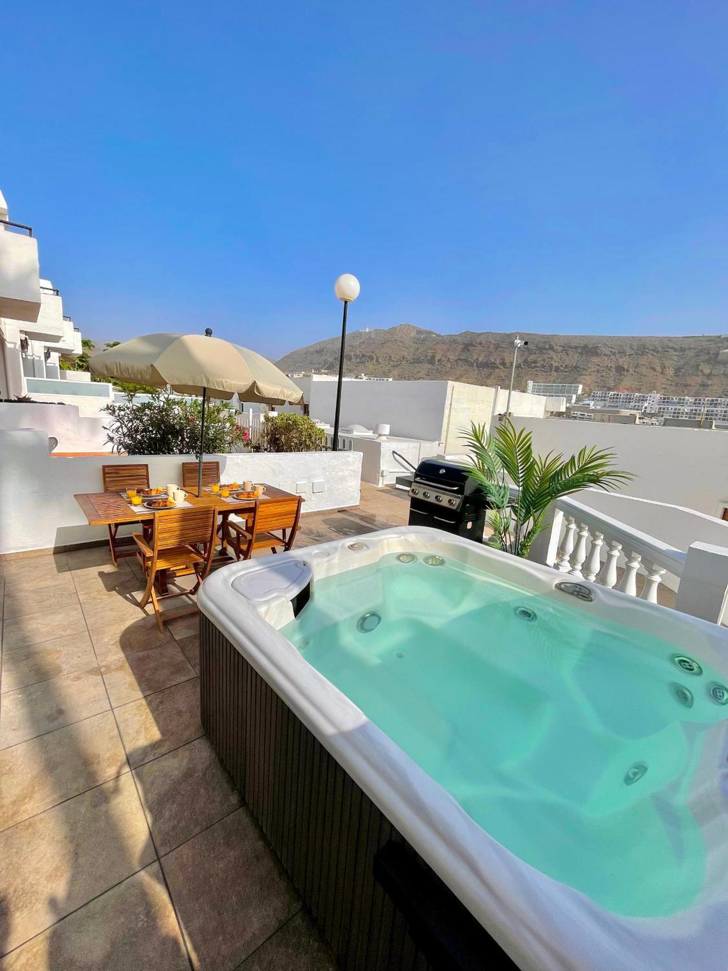 Paradise Duplex Calm & Jacuzzi Puerto Rico