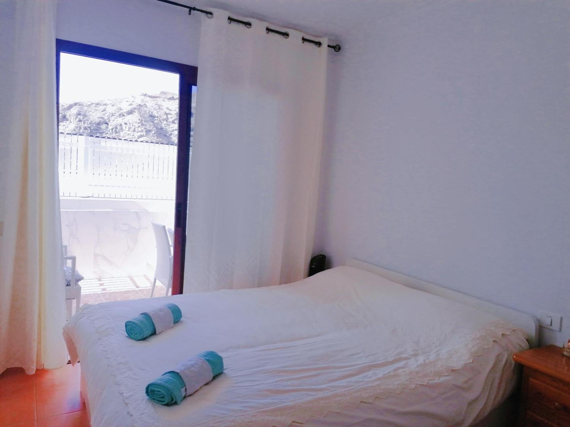 Big Puerto Rico With Heated Saltwater Jacuzzi Pool & Bbq & Private Parking *