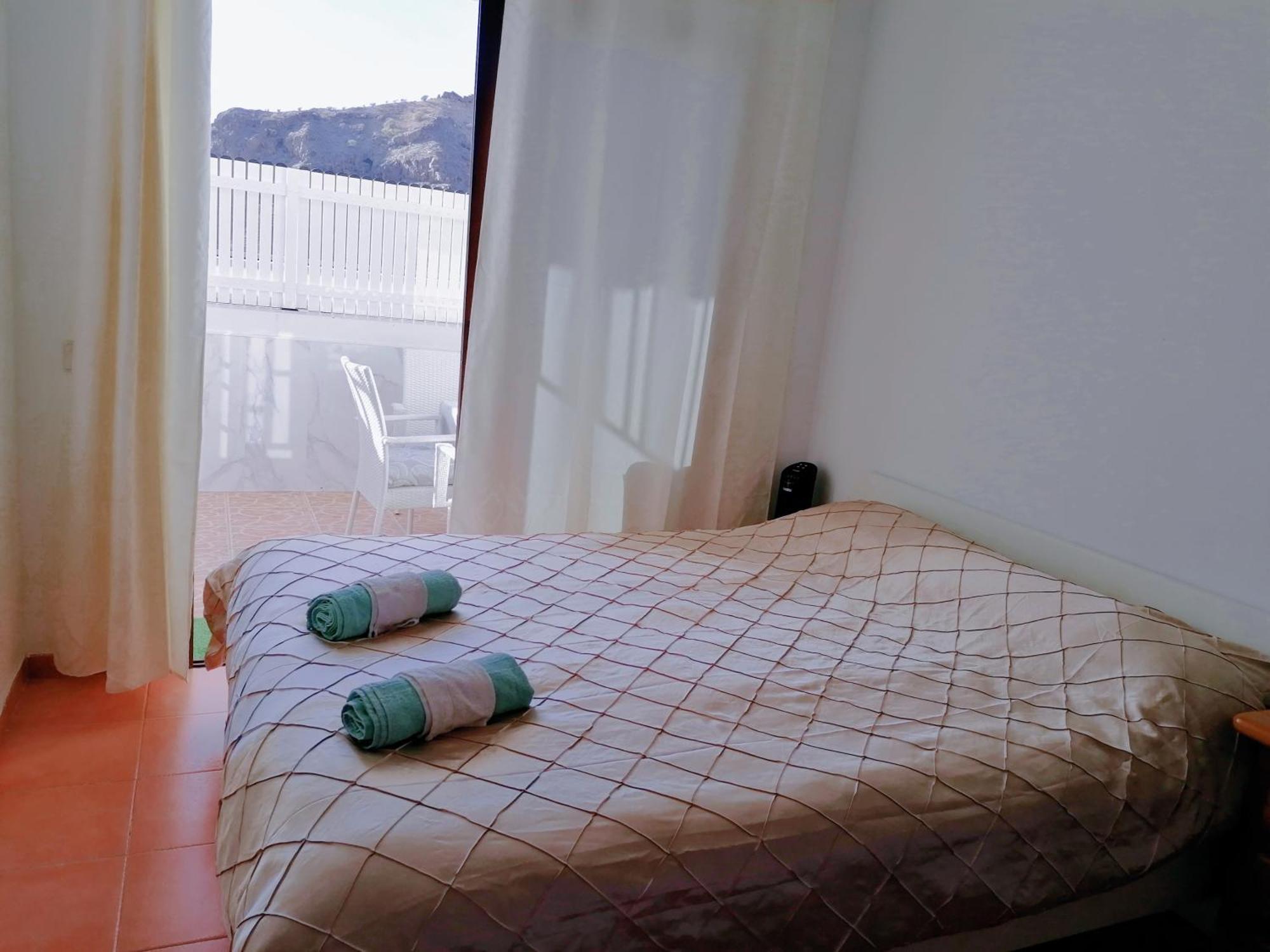 Big Puerto Rico With Heated Saltwater Jacuzzi Pool & Bbq & Private Parking