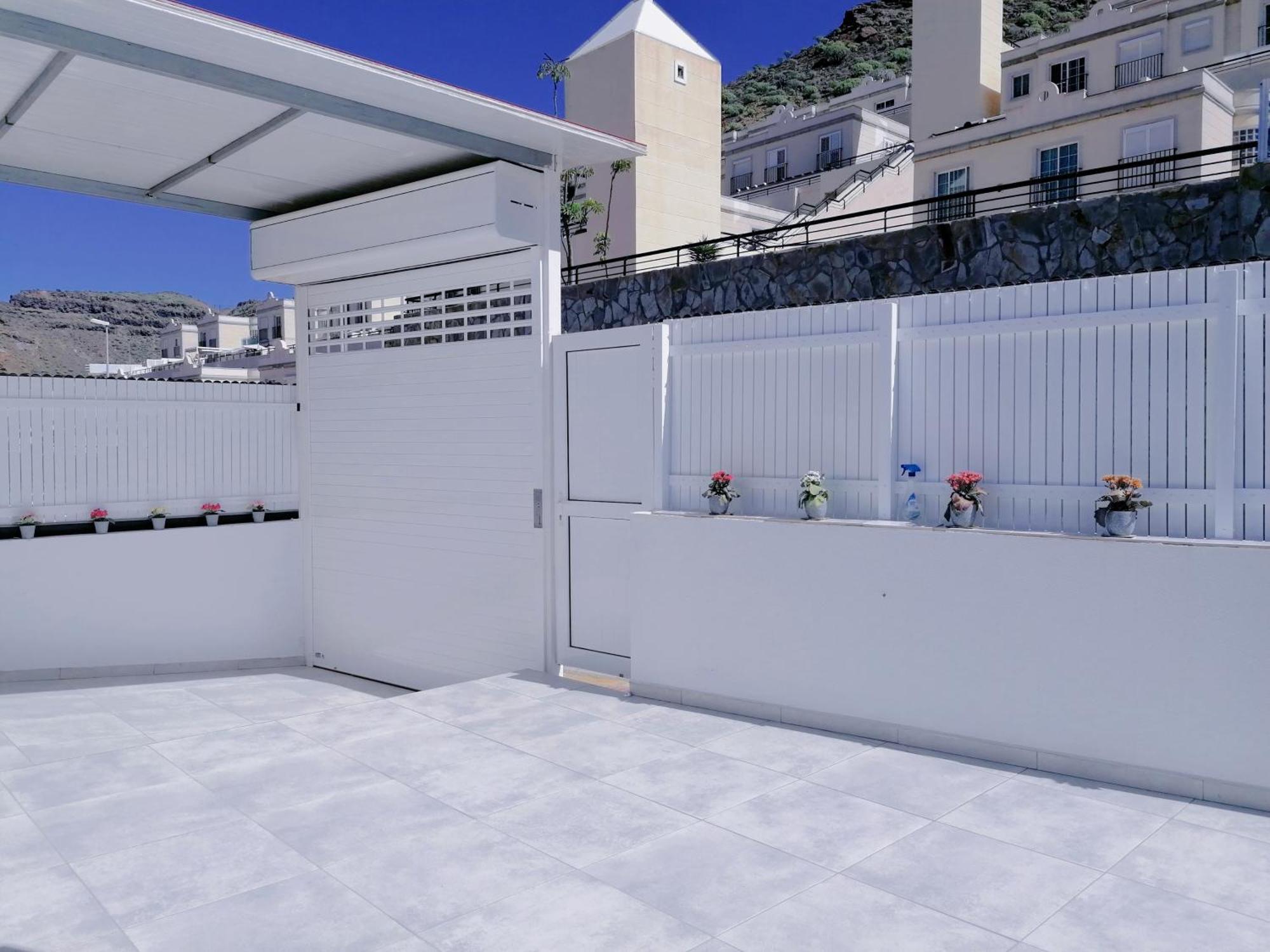 Big Puerto Rico With Heated Saltwater Jacuzzi Pool & Bbq & Private Parking * Puerto Rico (Gran Canaria)