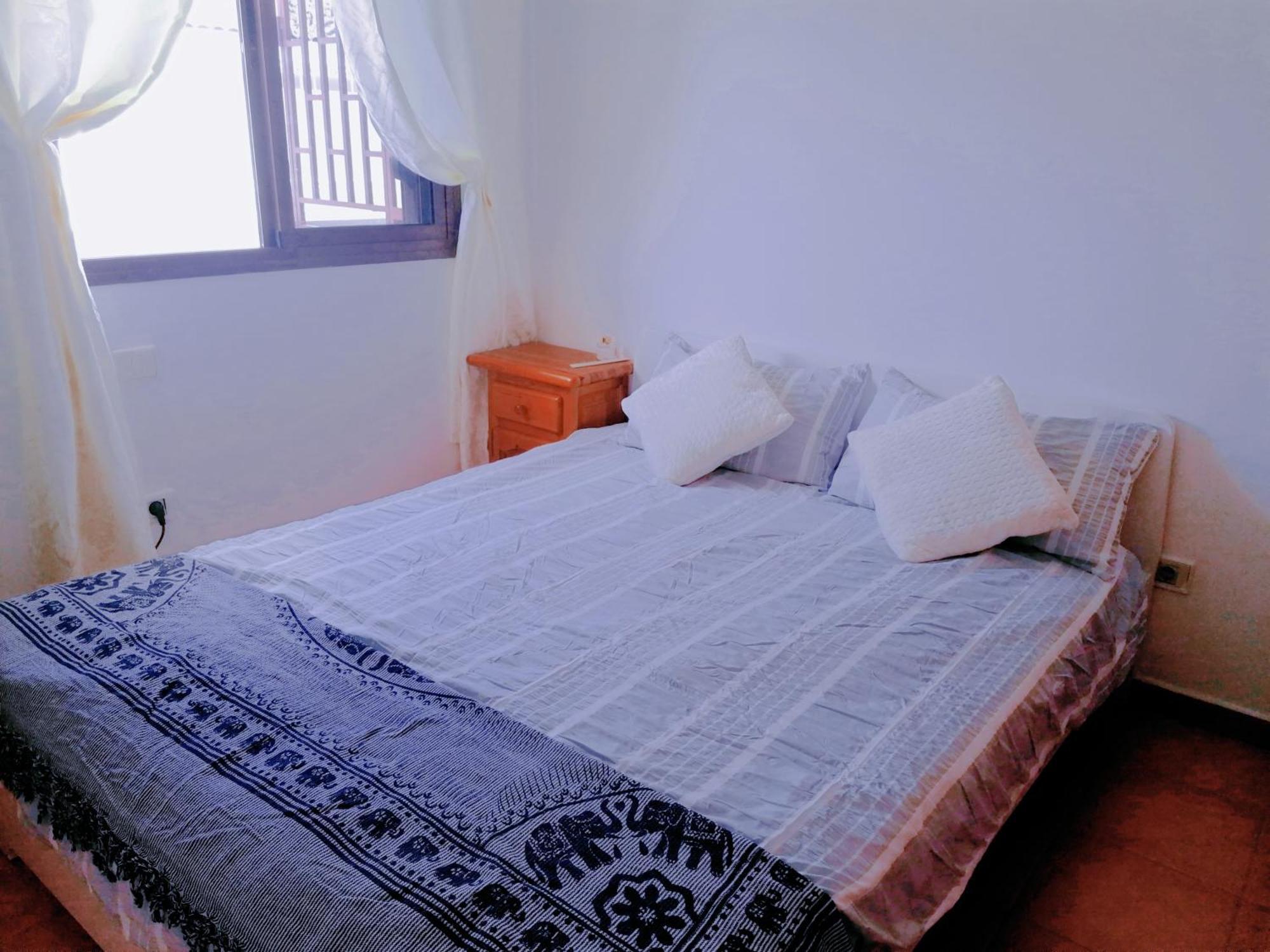 Big Puerto Rico With Heated Saltwater Jacuzzi Pool & Bbq & Private Parking Apartment *