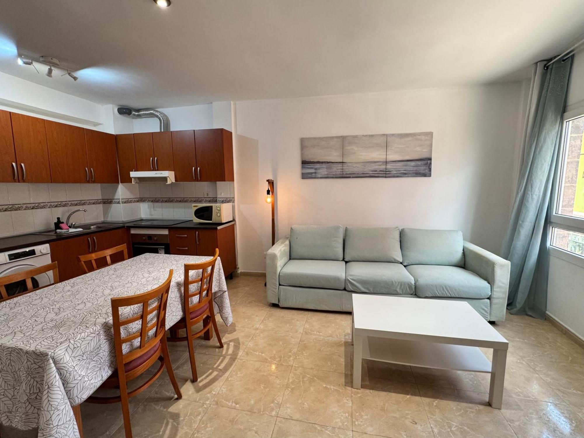 Sunset Apartment *