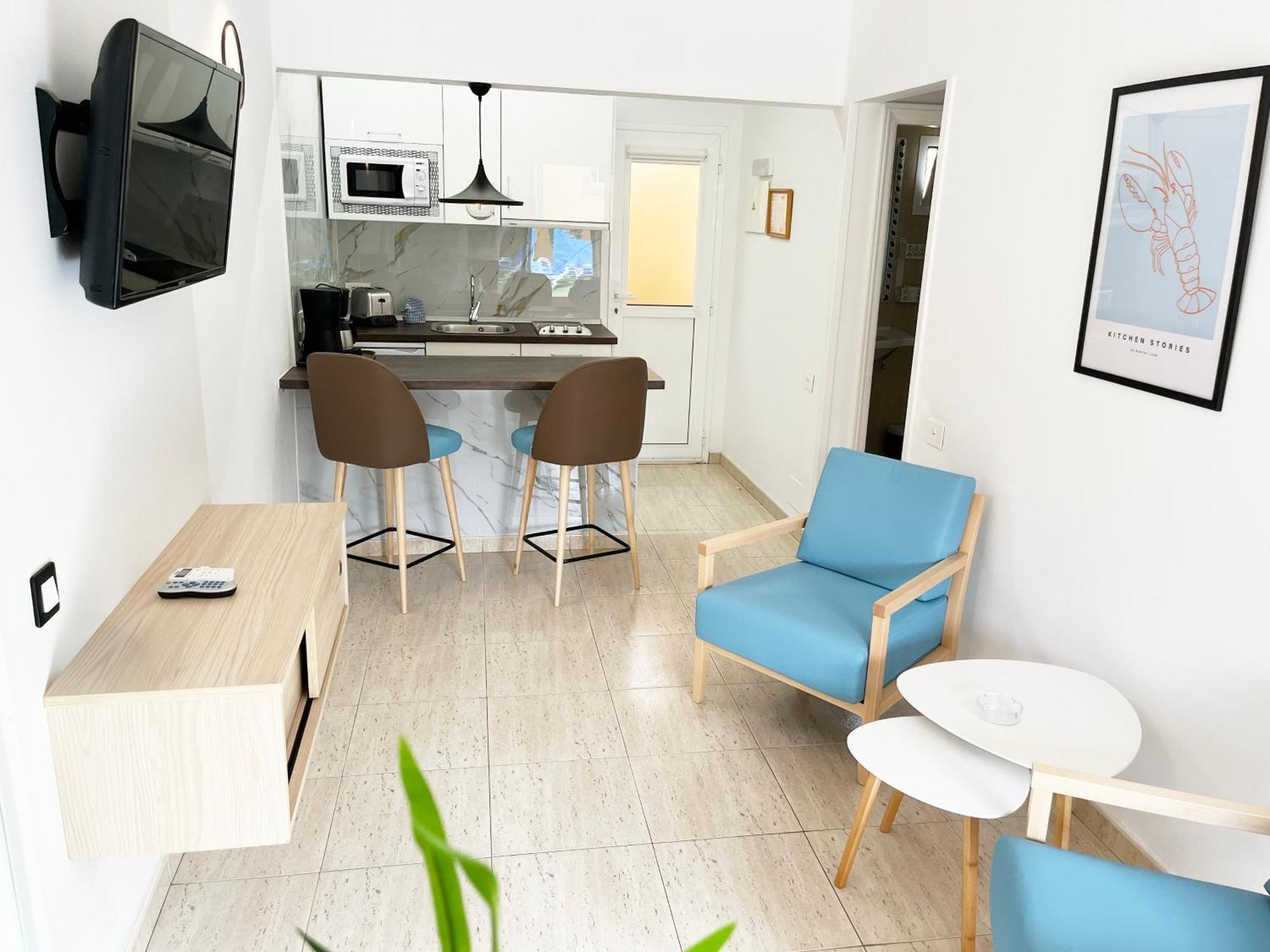 Almendros - Gay Exclusive Resort