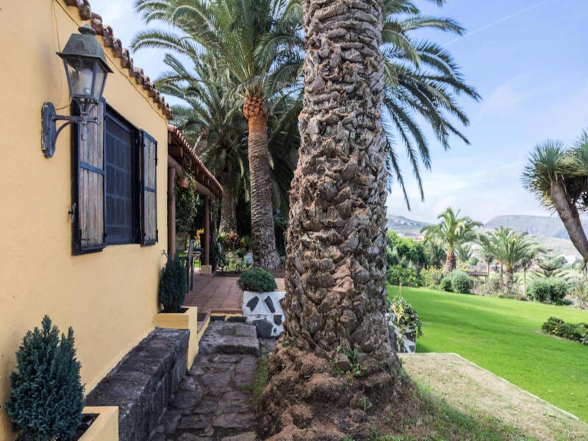 Los Paredones Farm - Private Pool - Garden Apartment
