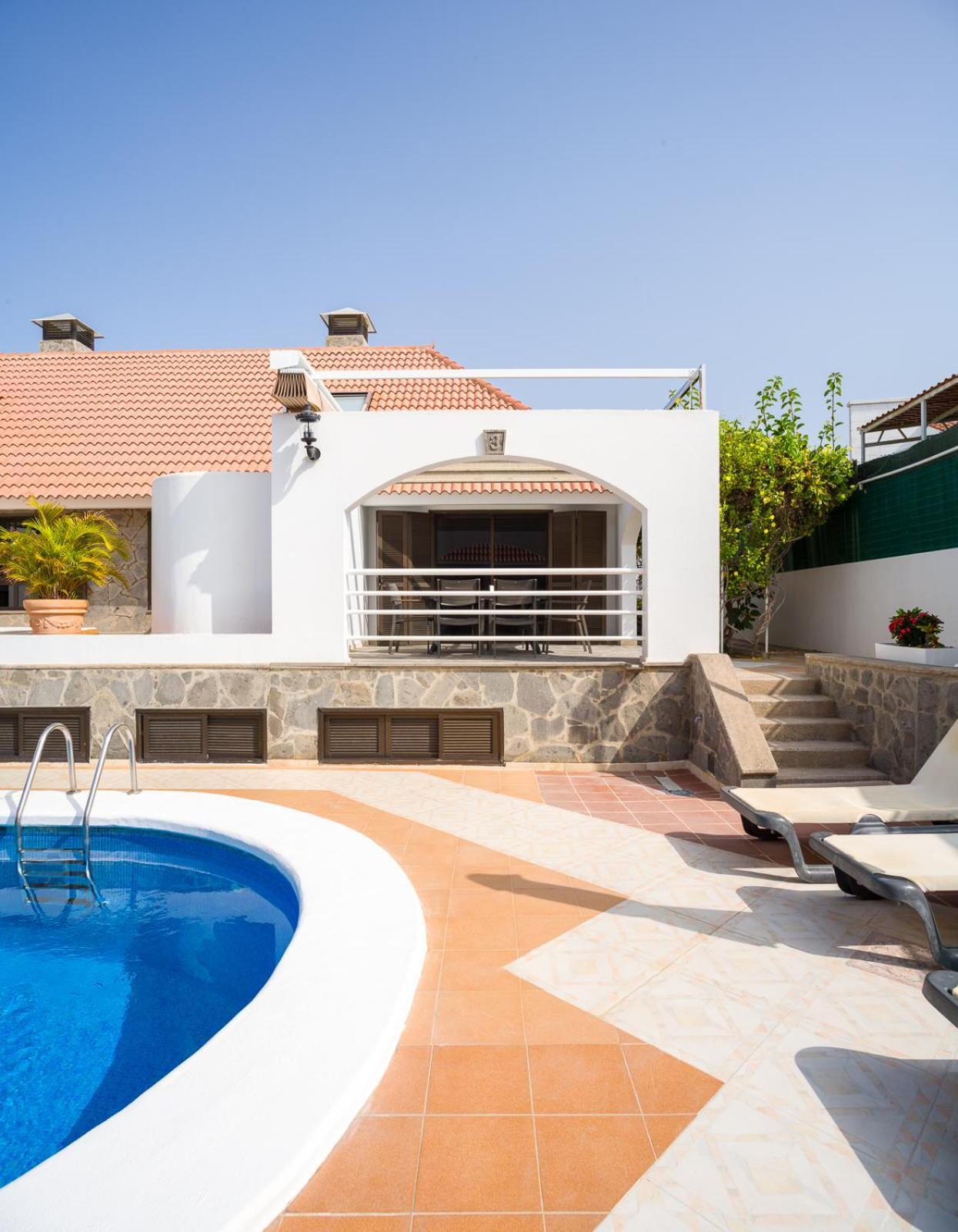 Almenas Villa *