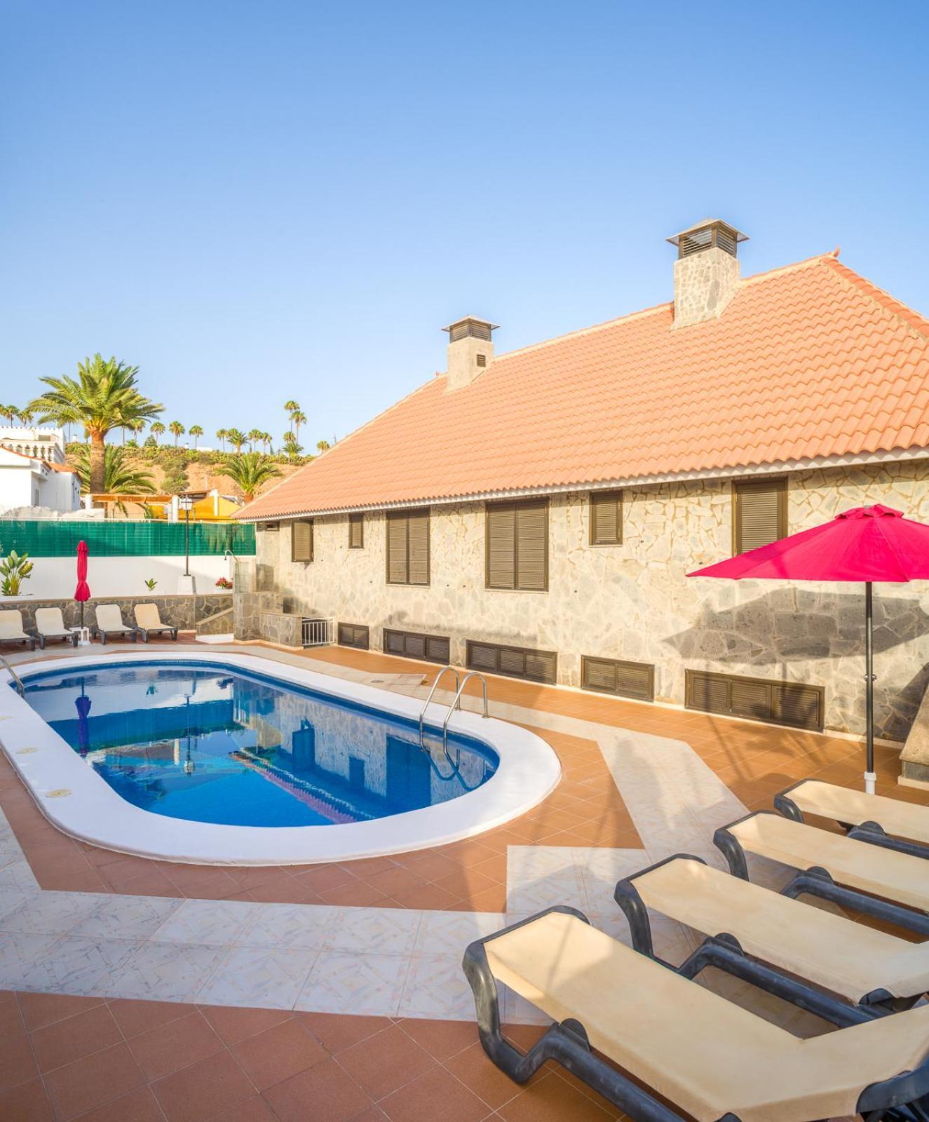 Almenas Villa *