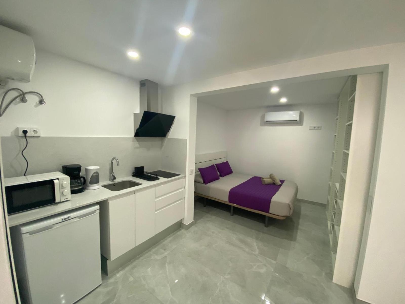 Apartment Alaram Holidays House *