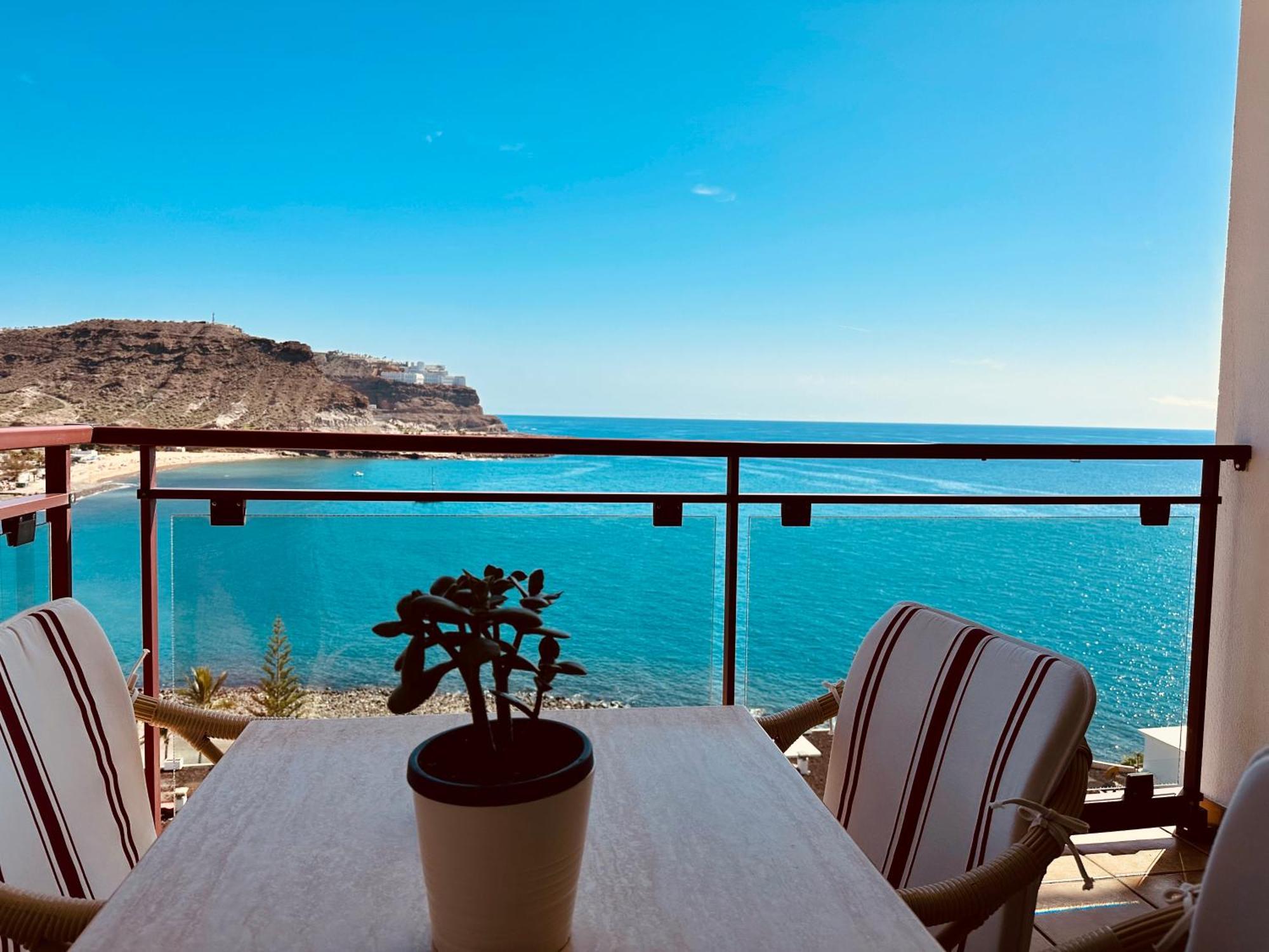 Su Eminencia - Luxury