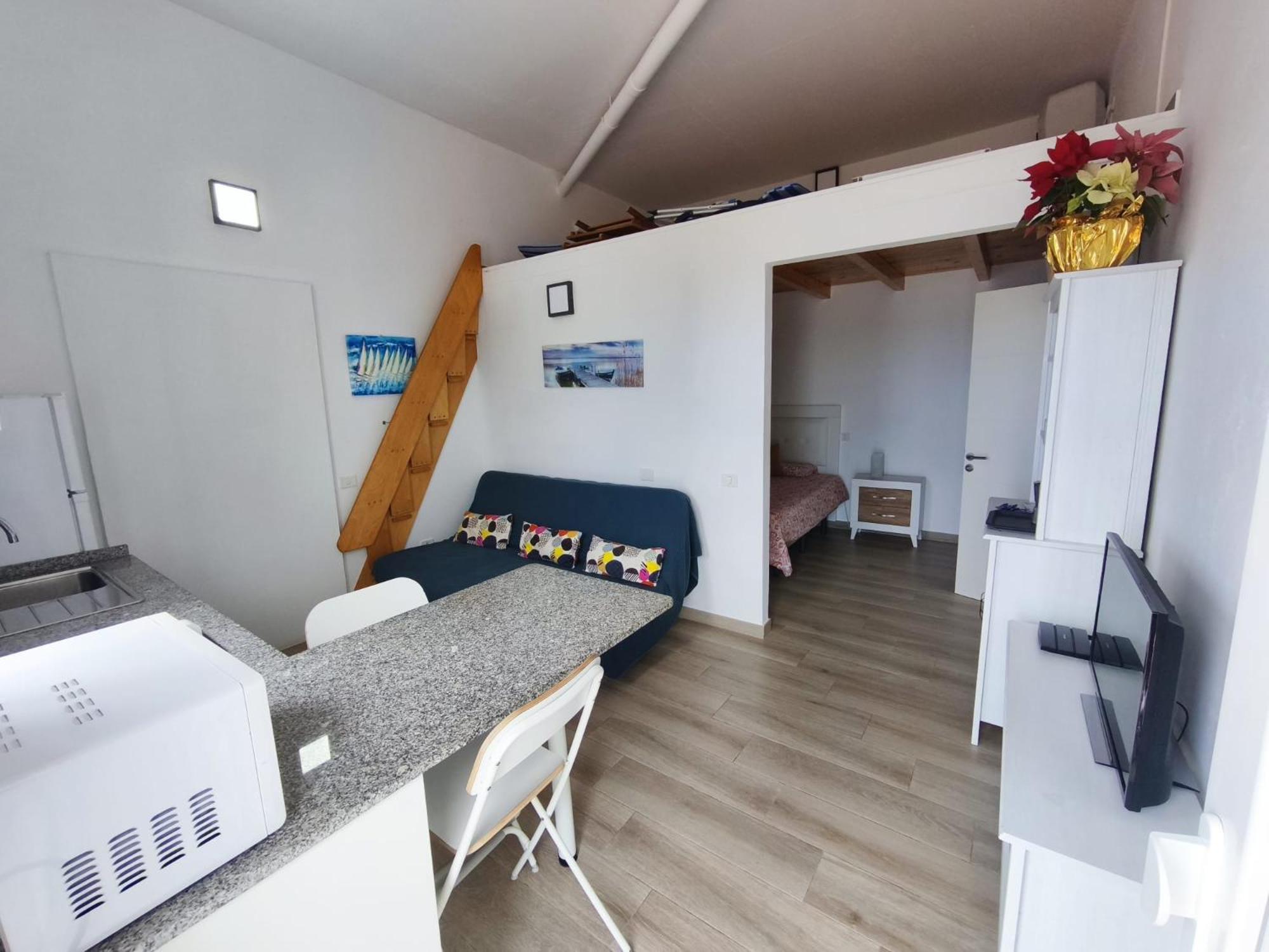 Salinas Apartment