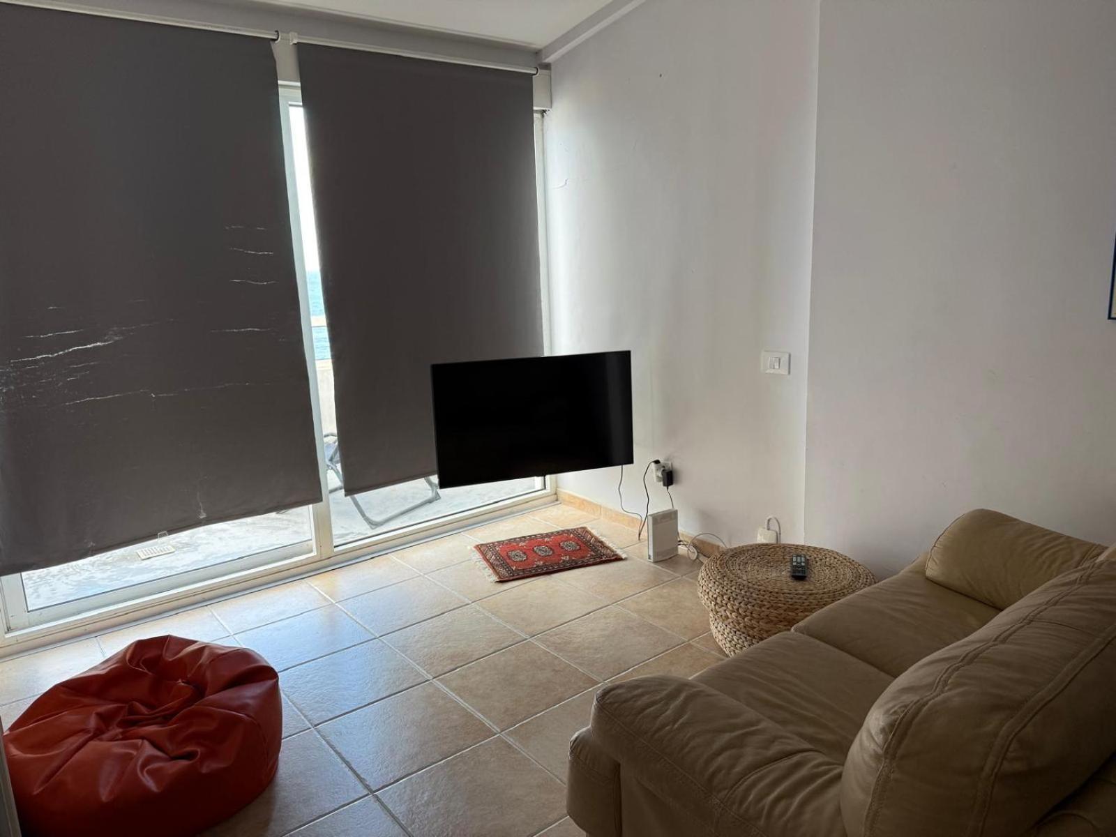 Apartment Line