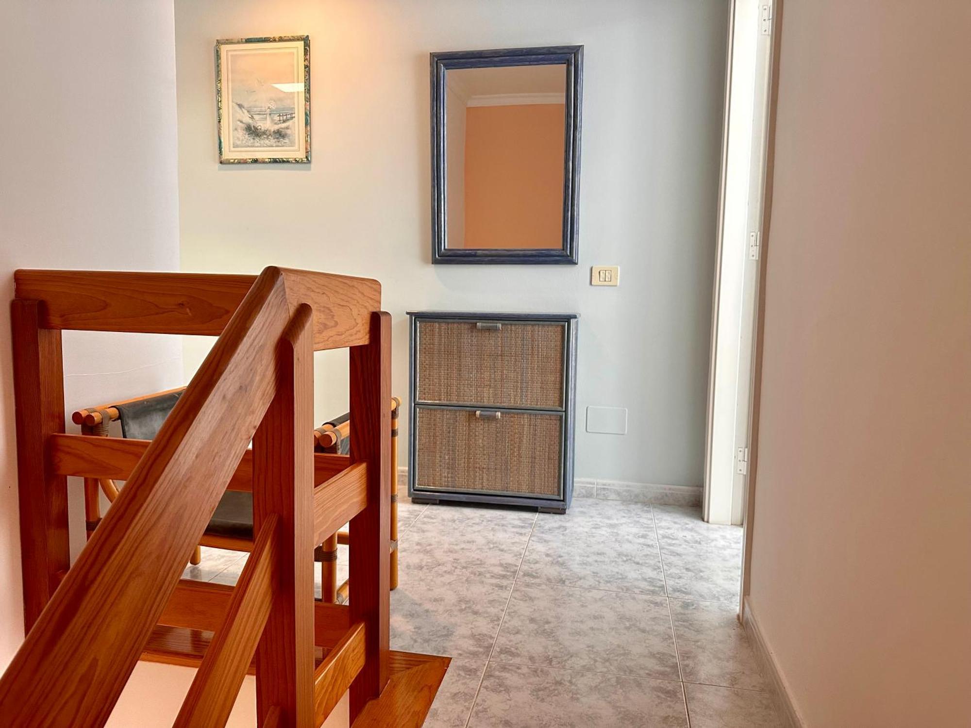- Beachside Retreat Apartment *