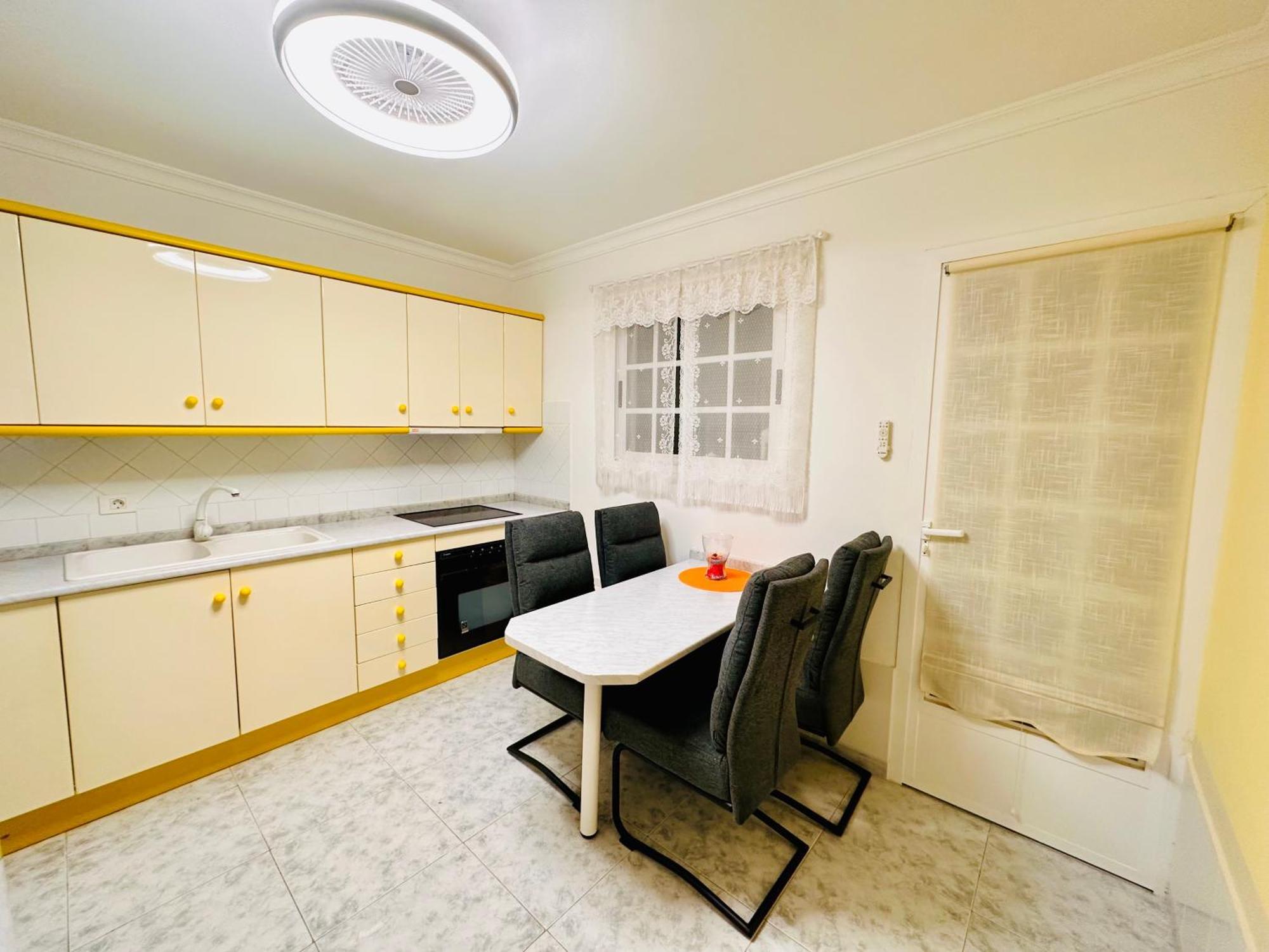 - Beachside Retreat Apartment Playa Del Cura (Gran Canaria)