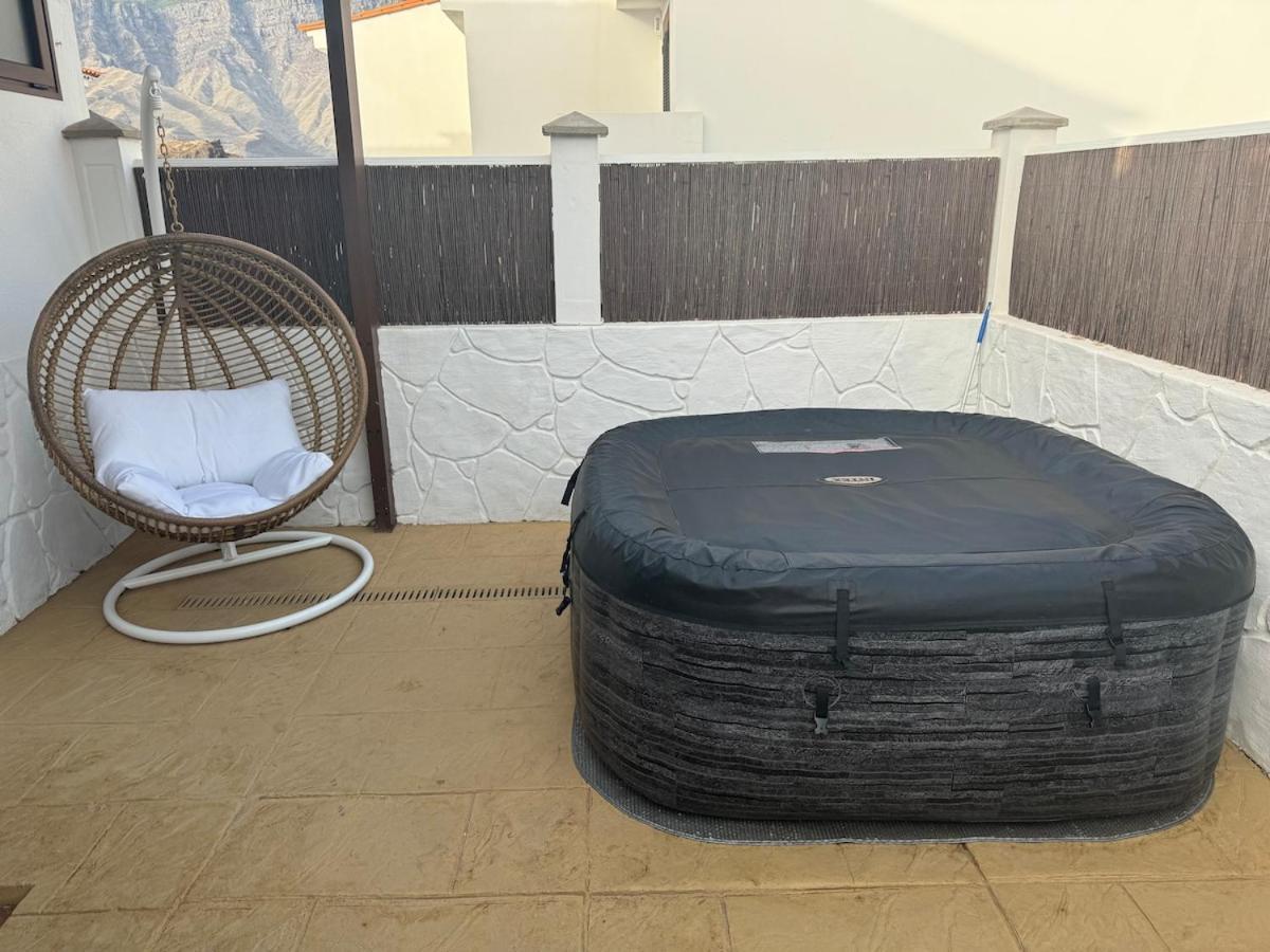 Wonderful With Seaview And Jacuzzi