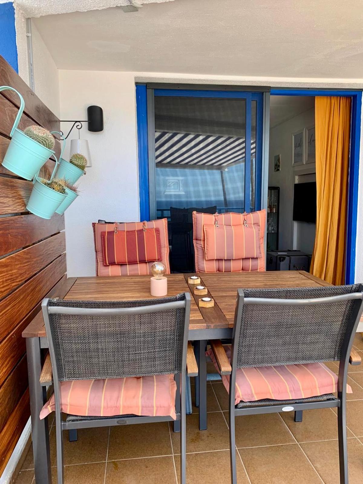 Private With Stunning Ocean Views And Sunset.