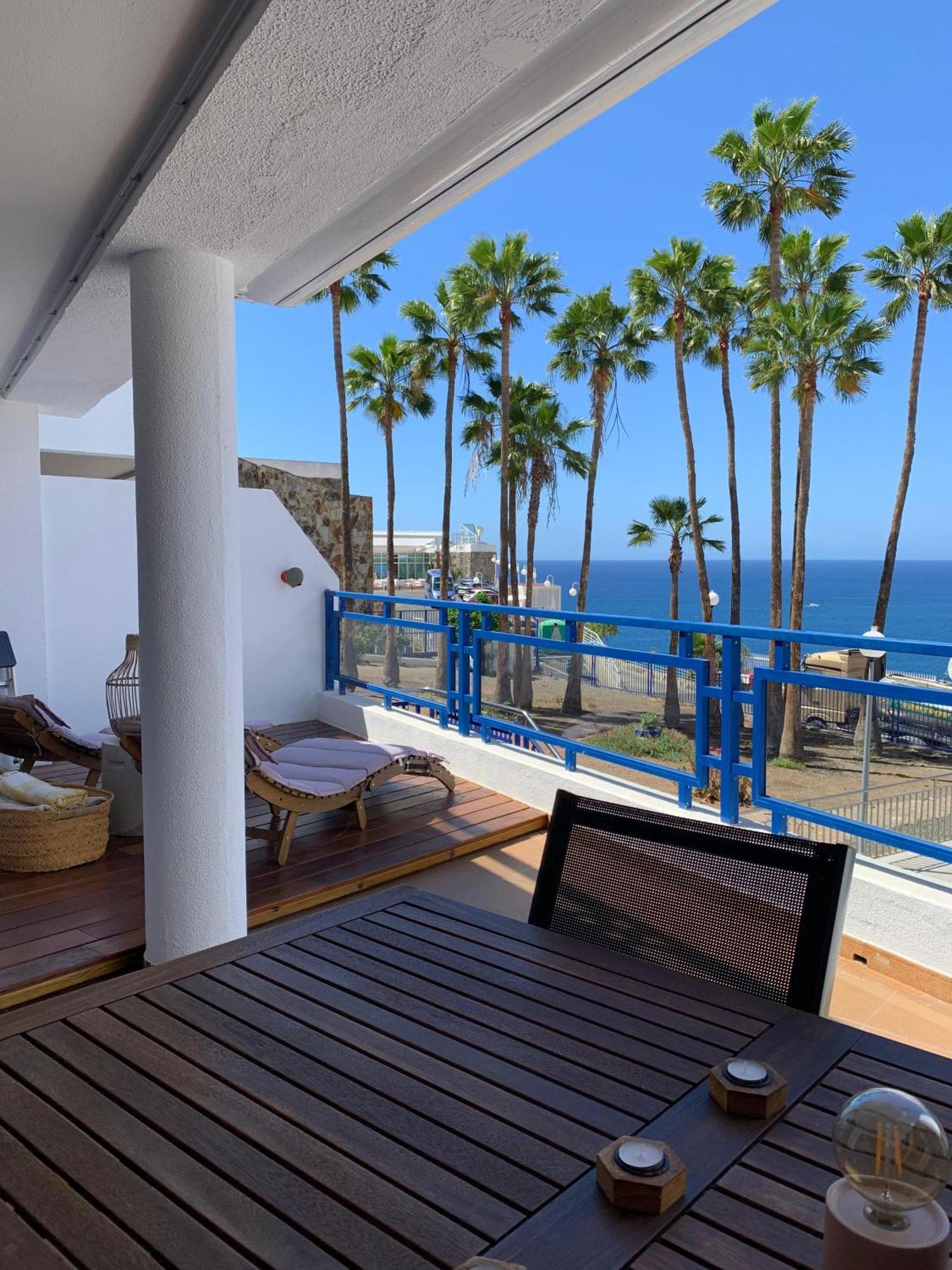 Apartment Private With Stunning Ocean Views And Sunset.
