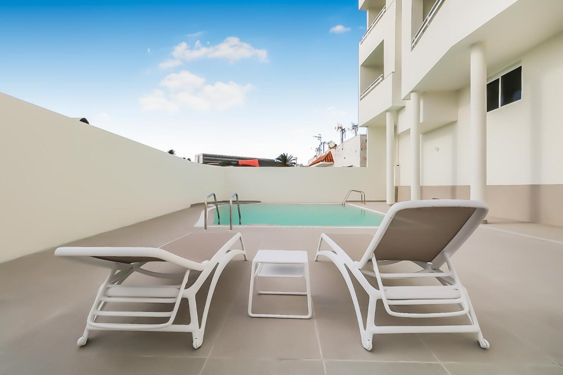 Shine Apartment