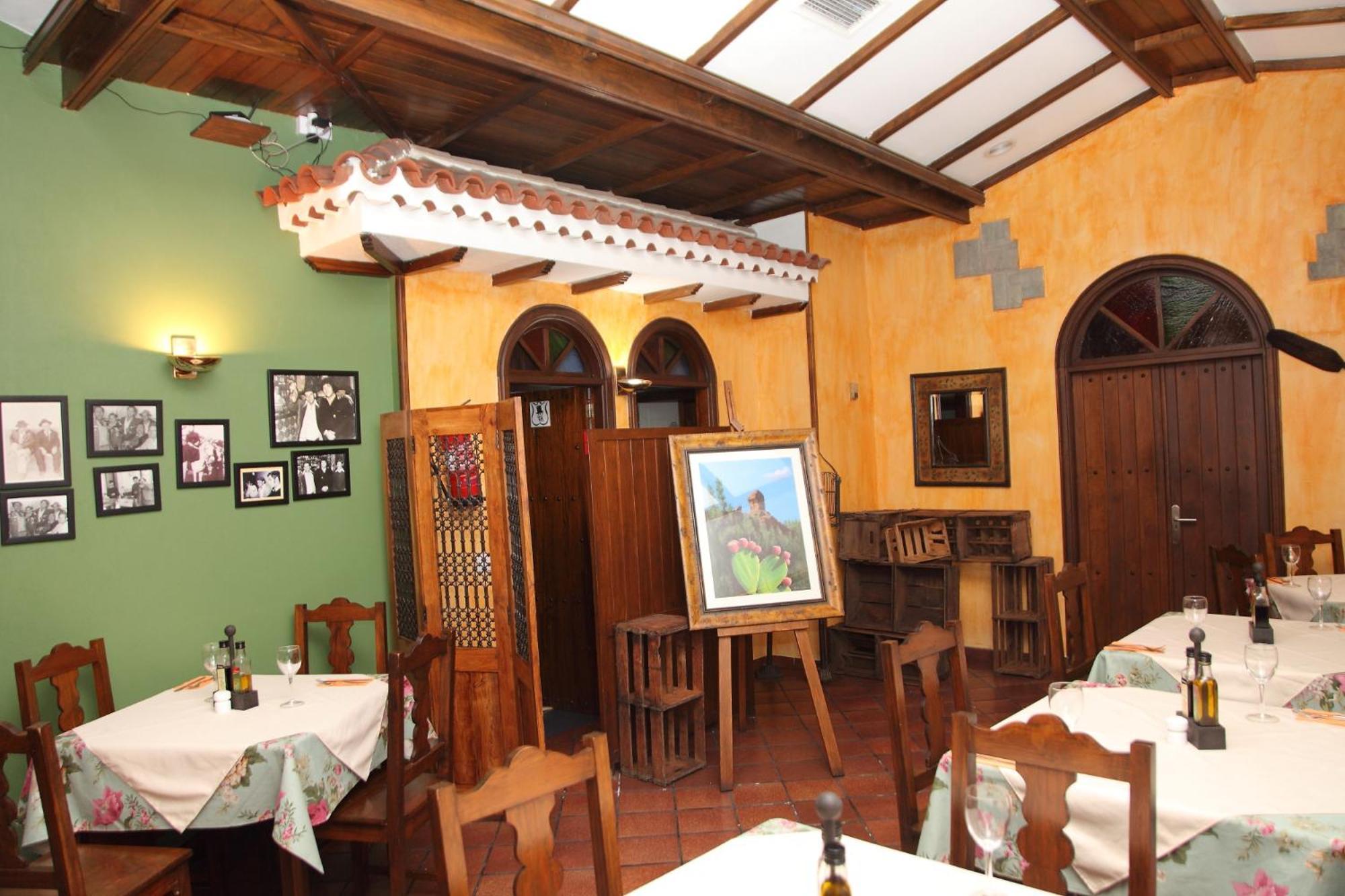 Hotel Fonda De La Tea 3*