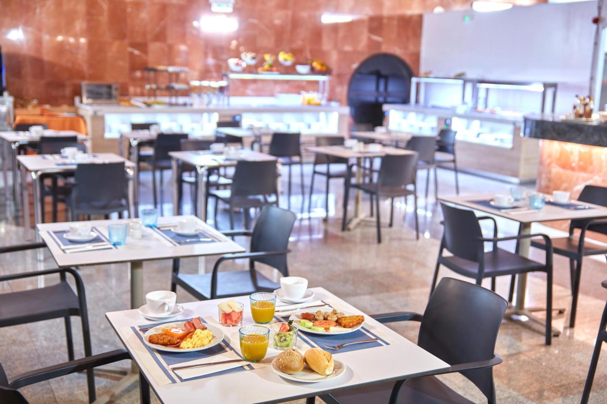 Hotel Chatur Palmera Mar Amadores