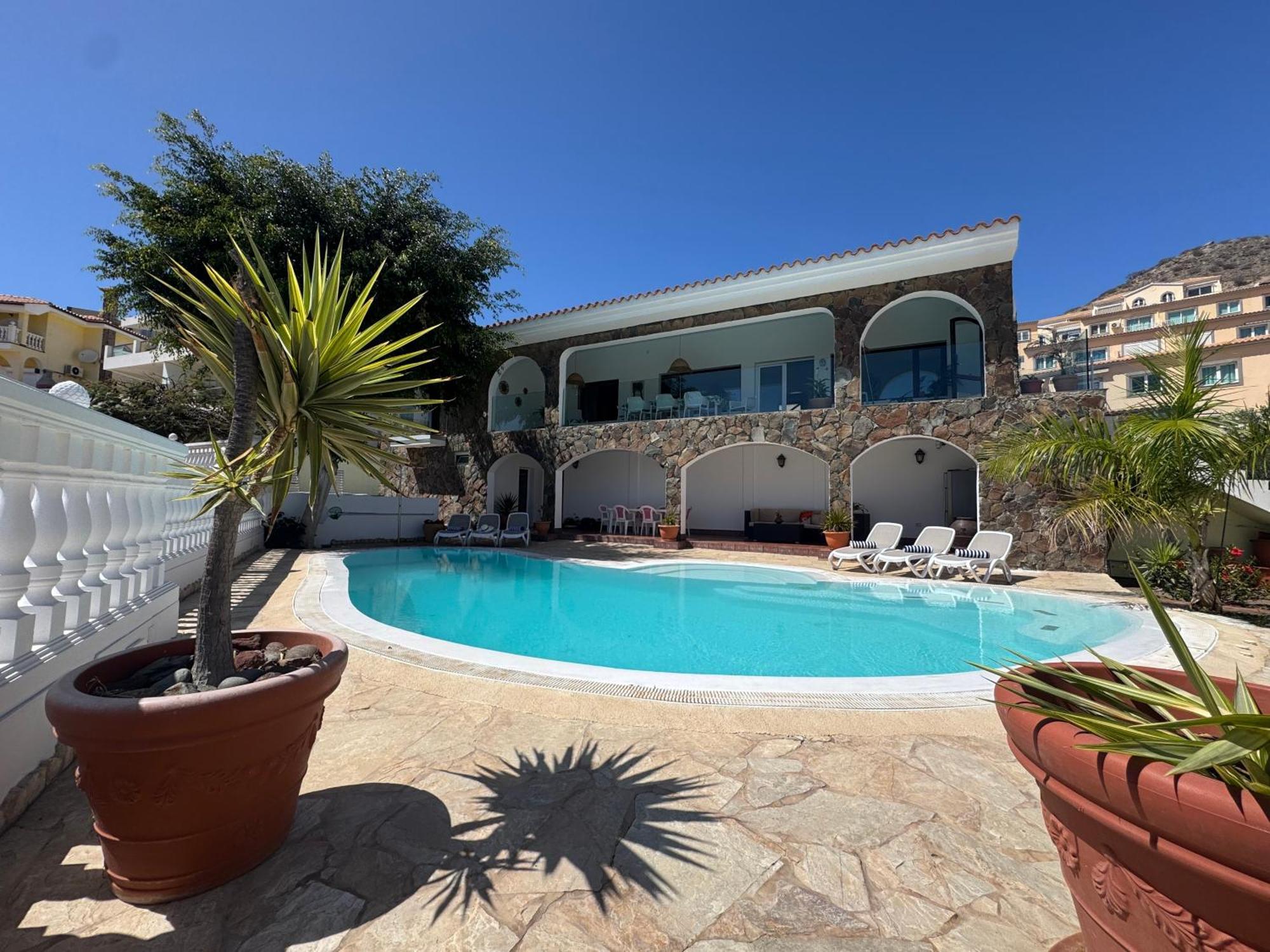 Rex - Sun & Holiday home *