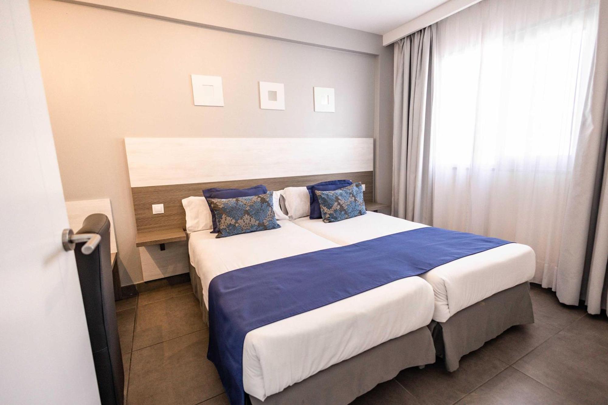 Servatur Castillo De Sol Aparthotel *