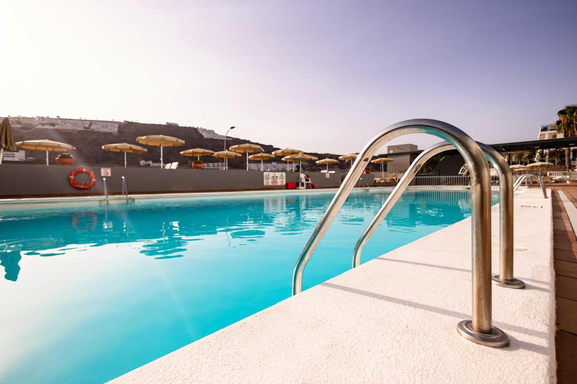 Servatur Castillo De Sol Aparthotel