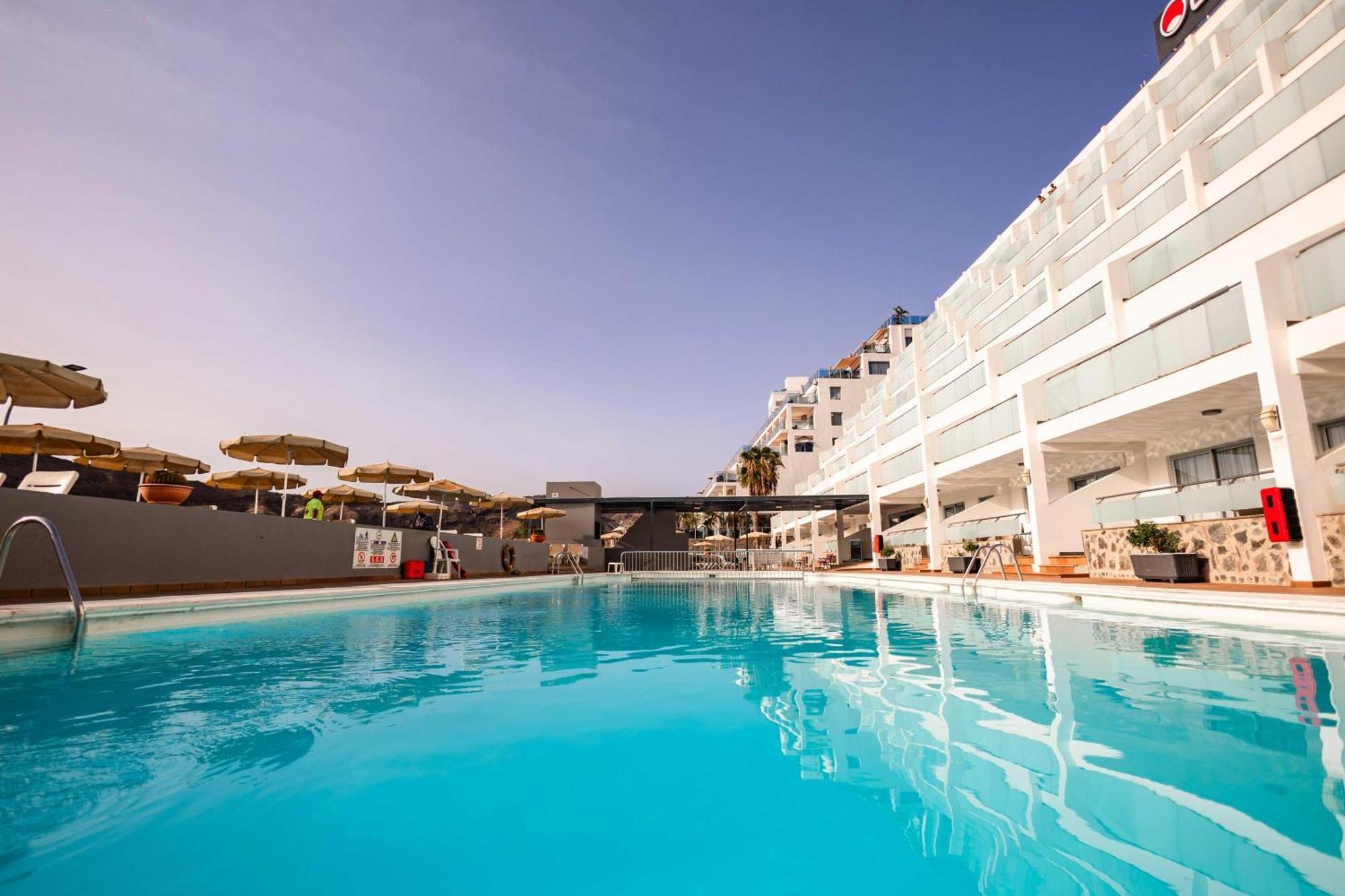 Aparthotel Servatur Castillo De Sol *
