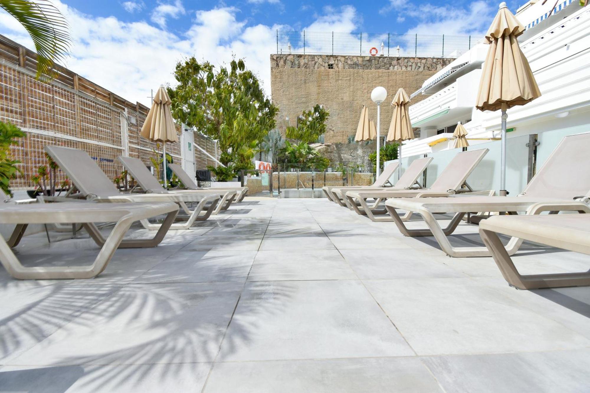 Aparthotel Palm 3*