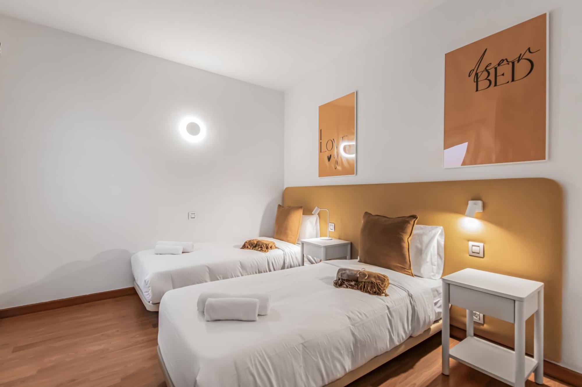 Shine Apartment