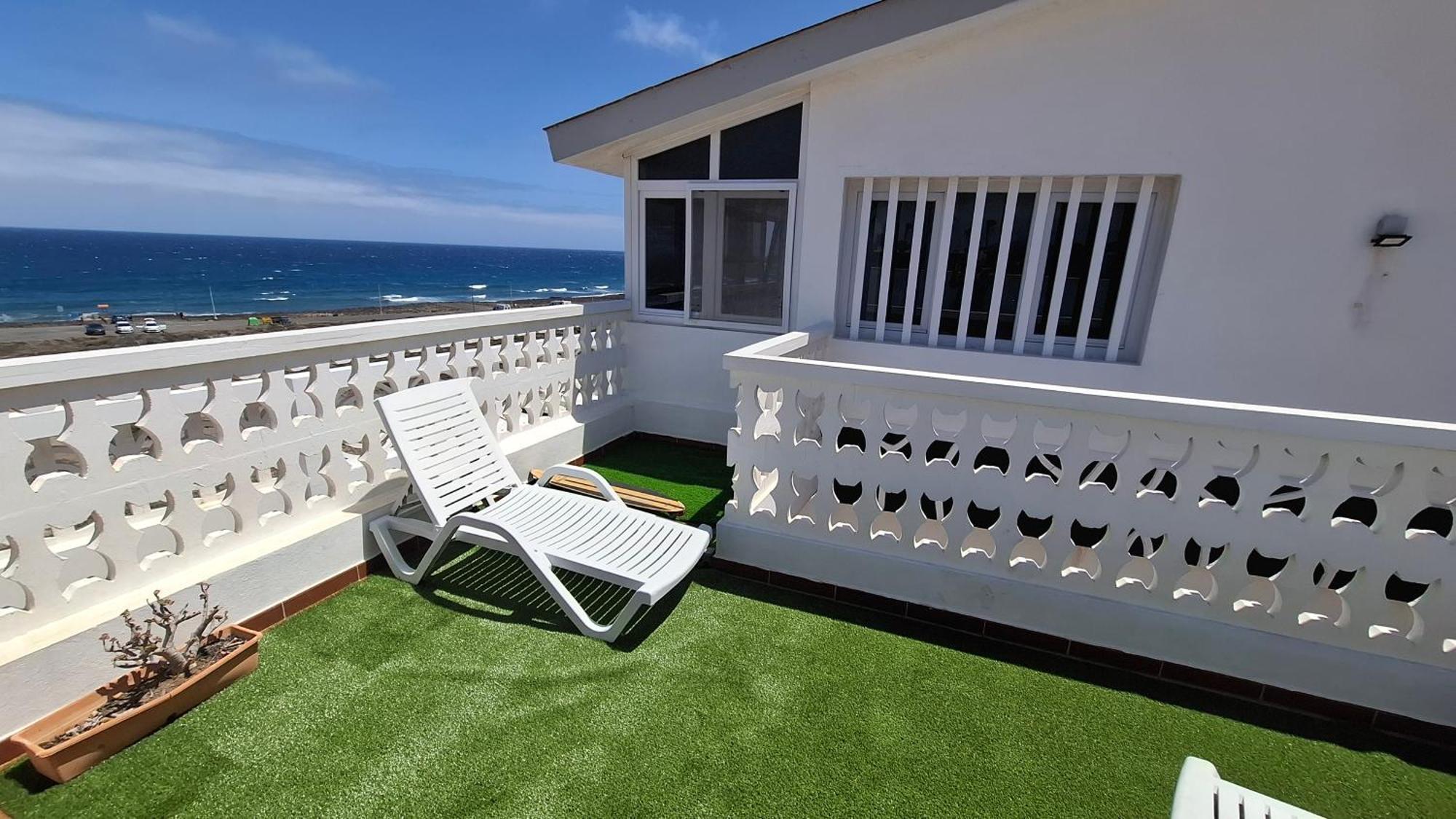 Vargas Paraiso Villa *