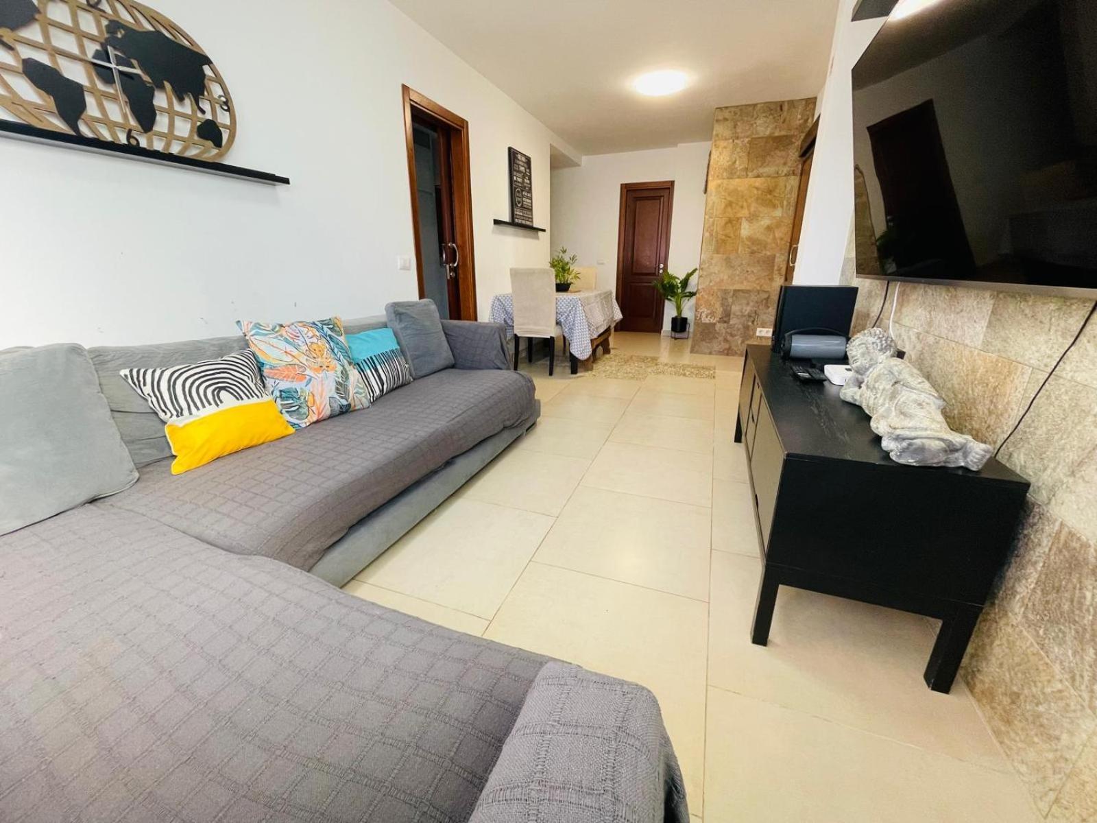 Ferienhaus Piso Familiar Centrico Campillo *