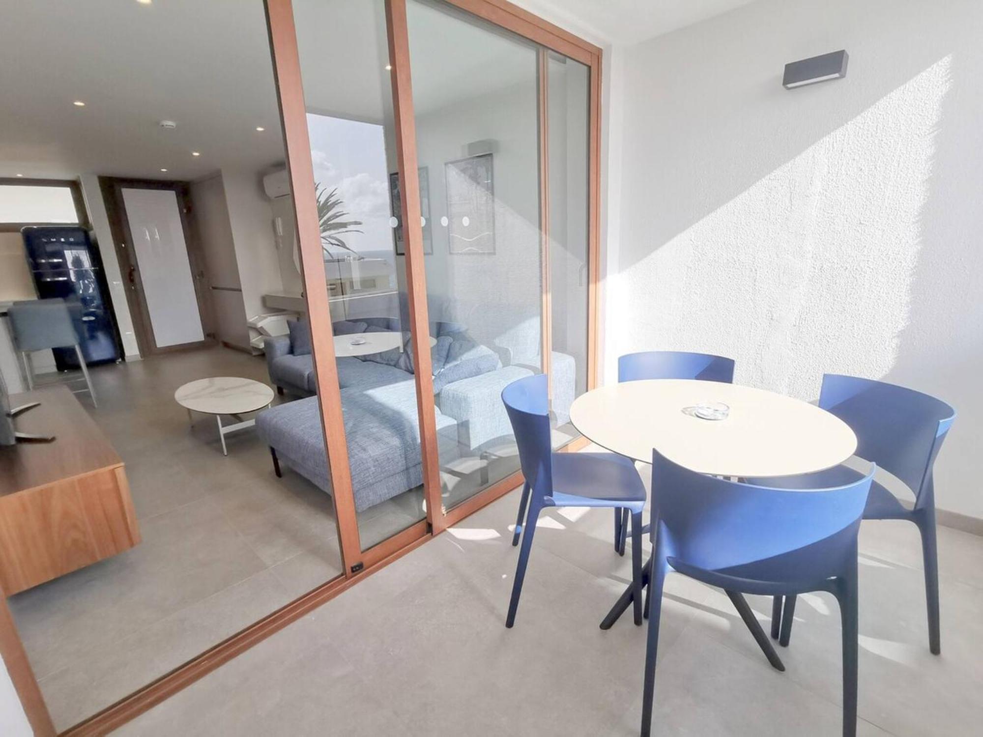 2 Bedroom Close To The In Maspalomas *
