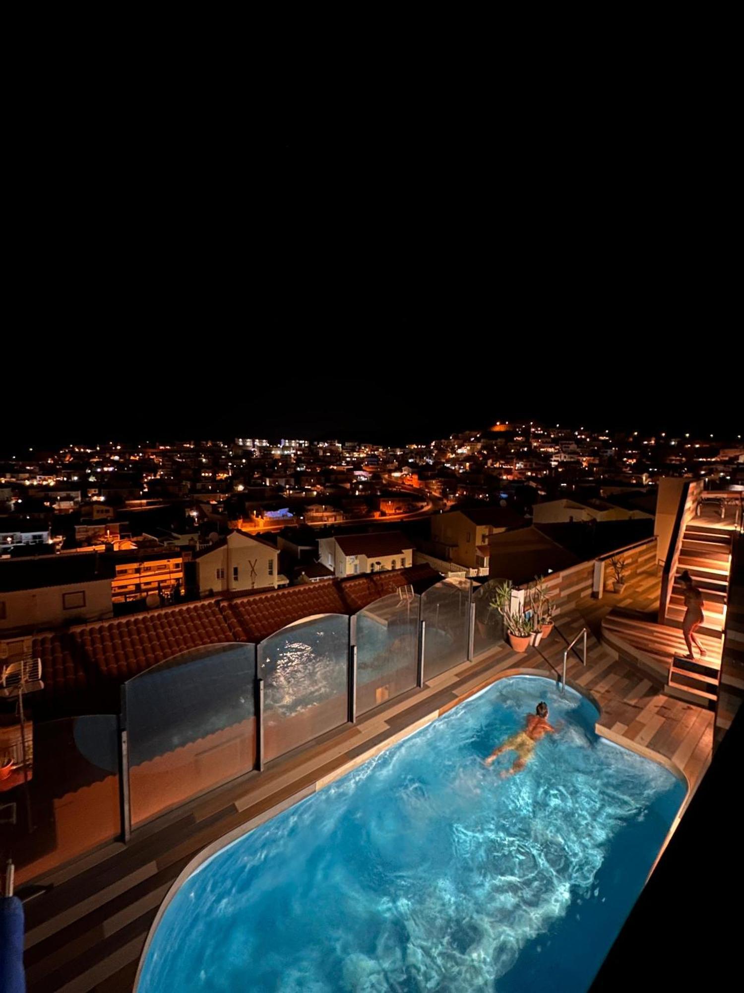 Calma Canaria Ocean Sunset Jacuzzi Wifi Pool And Bbq Apartamento Mogán