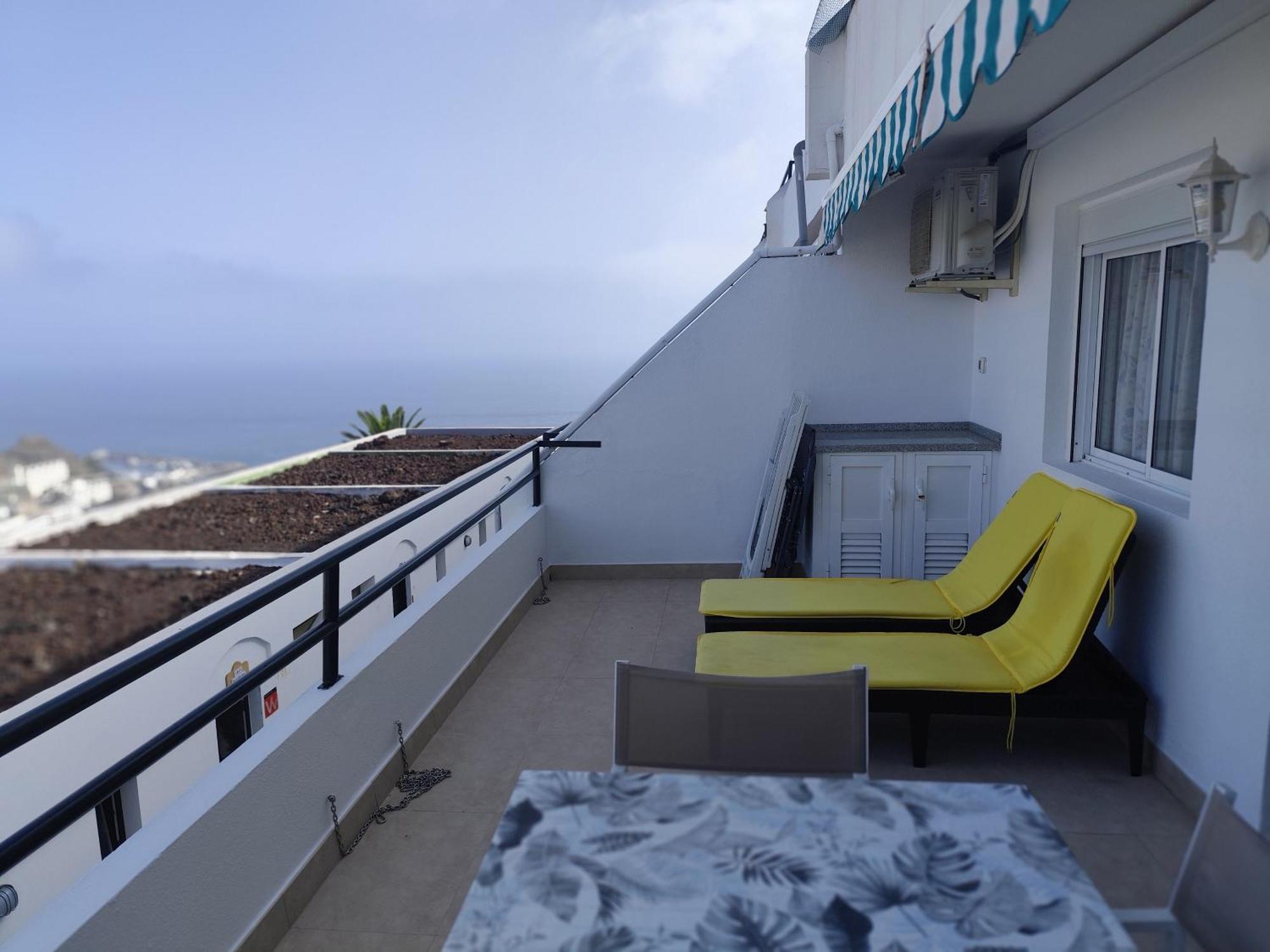 Horizon Views - Excellent Location With Ocean View
