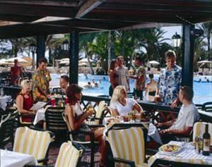 Riu Papayas Hotel