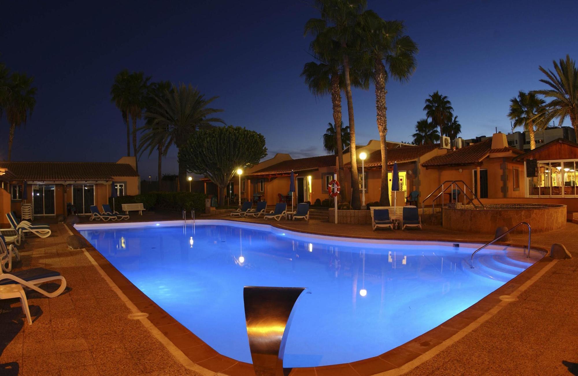 Almendros - Gay Exclusive Resort