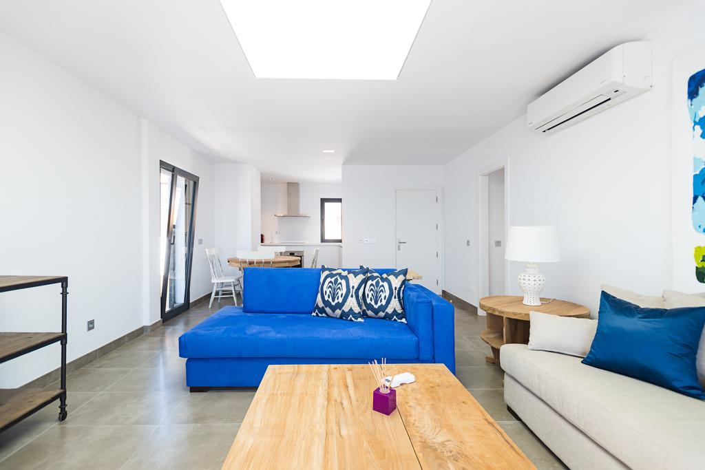 Altos De La Gloria Apartment *