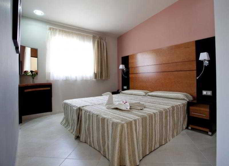 Hotel Hl Miraflor 4*