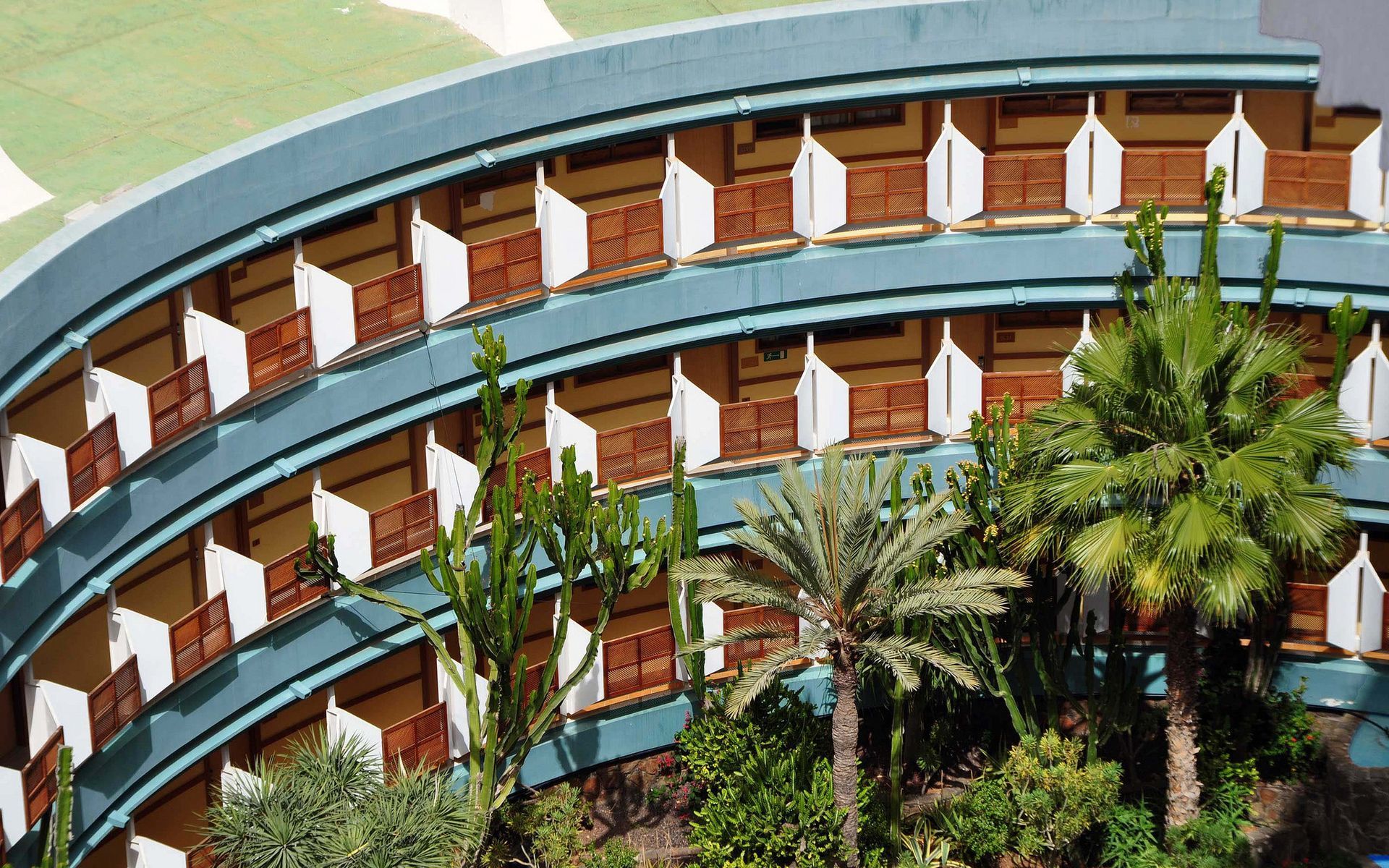 Hotel Hl Suitehotel - Adults Only 4*