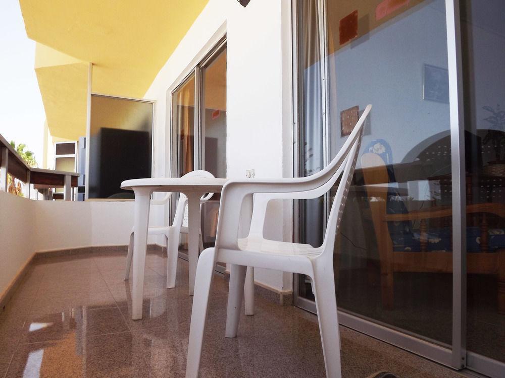 Camelias Apartment