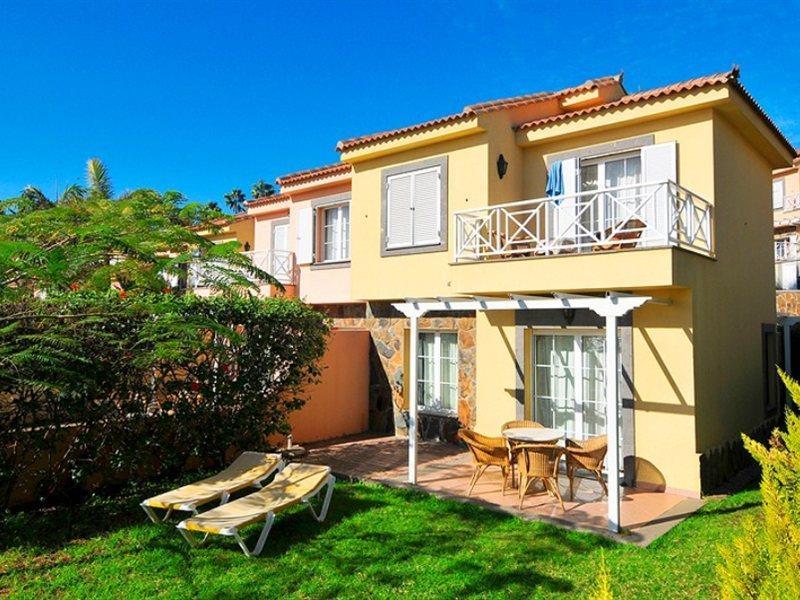 Santa Ana Villa *