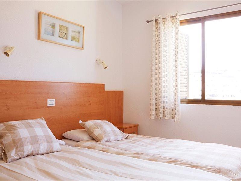 Ura Roslara Apartment *