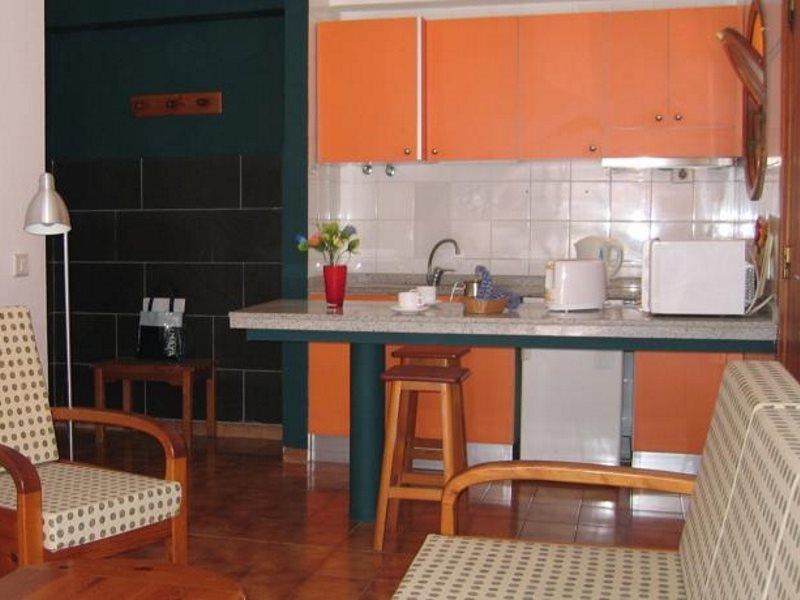 Laguna Apartment *