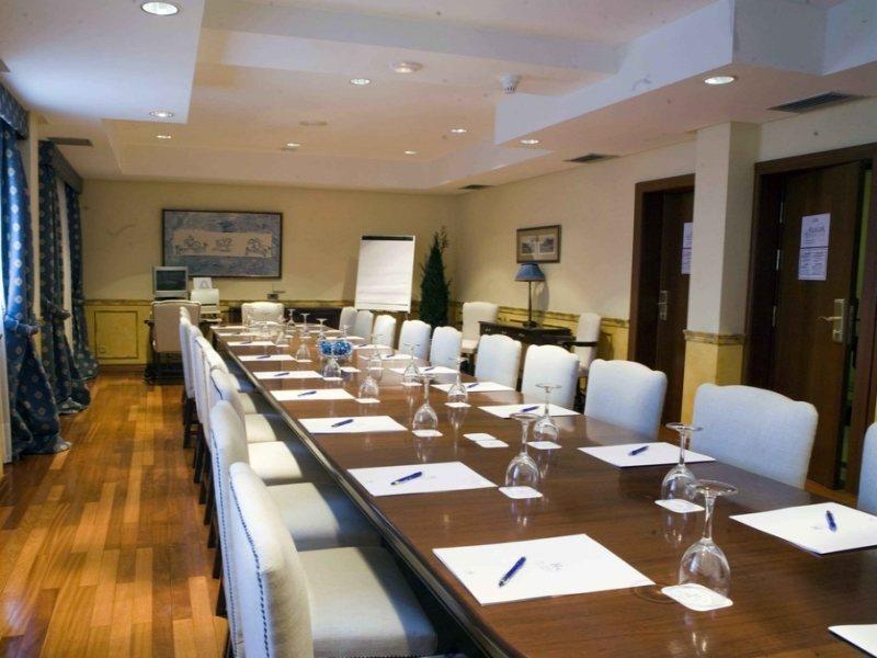 Escuela Hotel Santa Brigida (Gran Canaria)