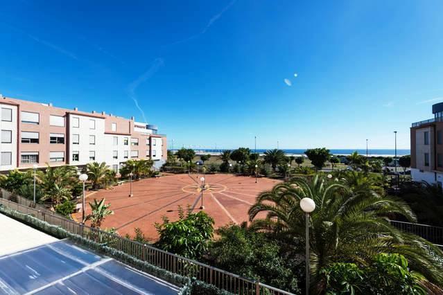 Vecindario-plaza Apartment *