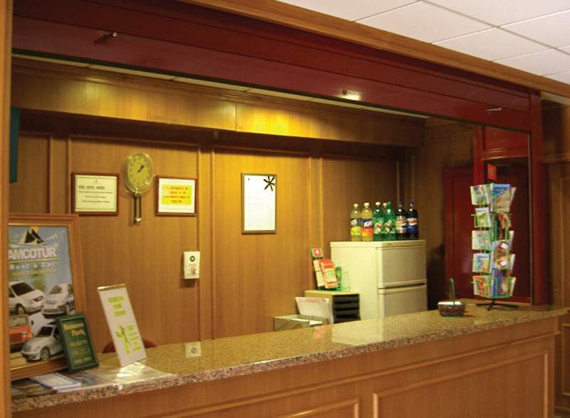Rebecca Park Hotel